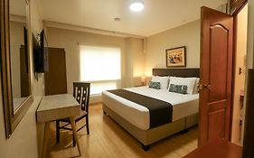 Stefanos Hotel Lima 3*